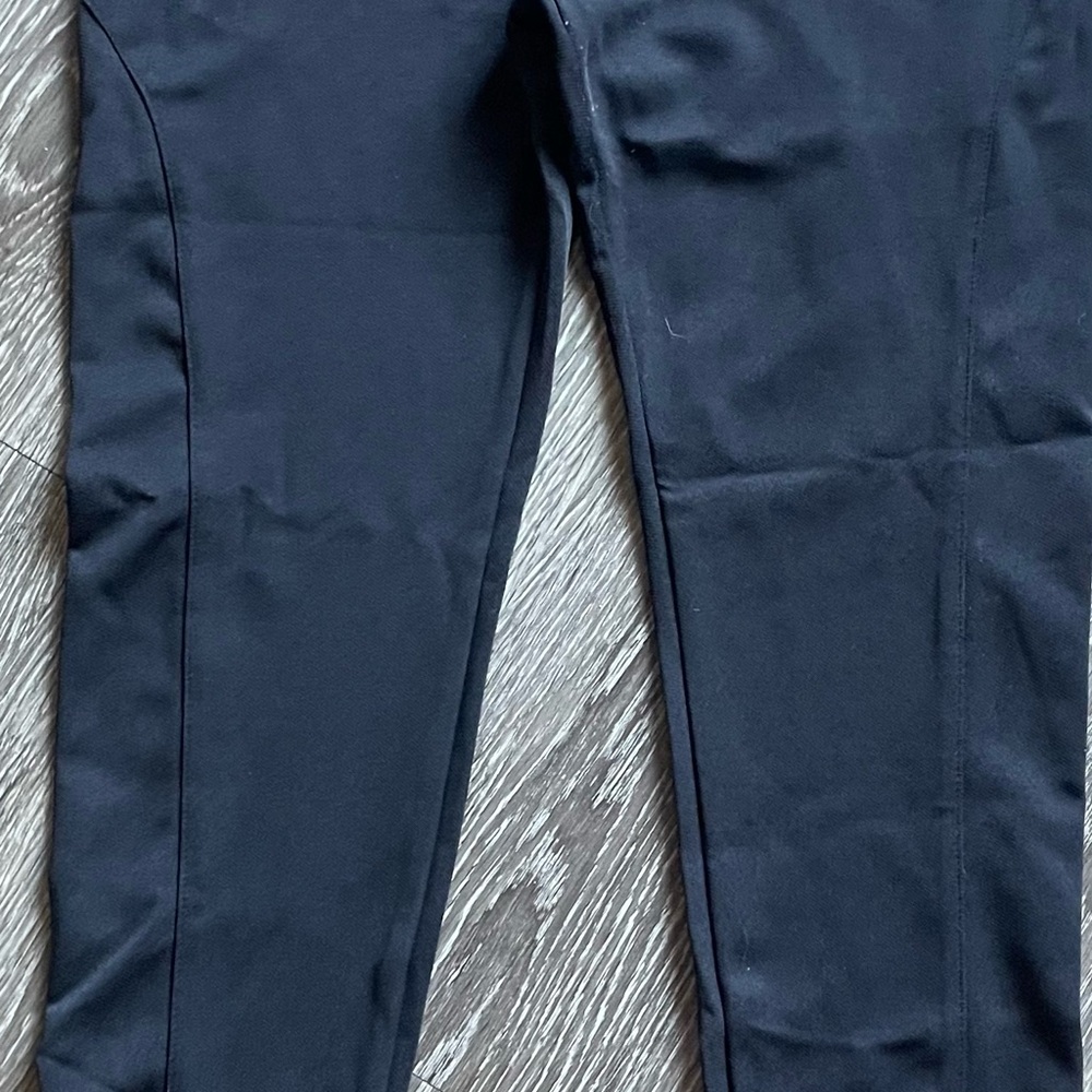 NWOT SUPER CUTE AND SEXY BLACK LEGGINGS! - Picture 7 of 7